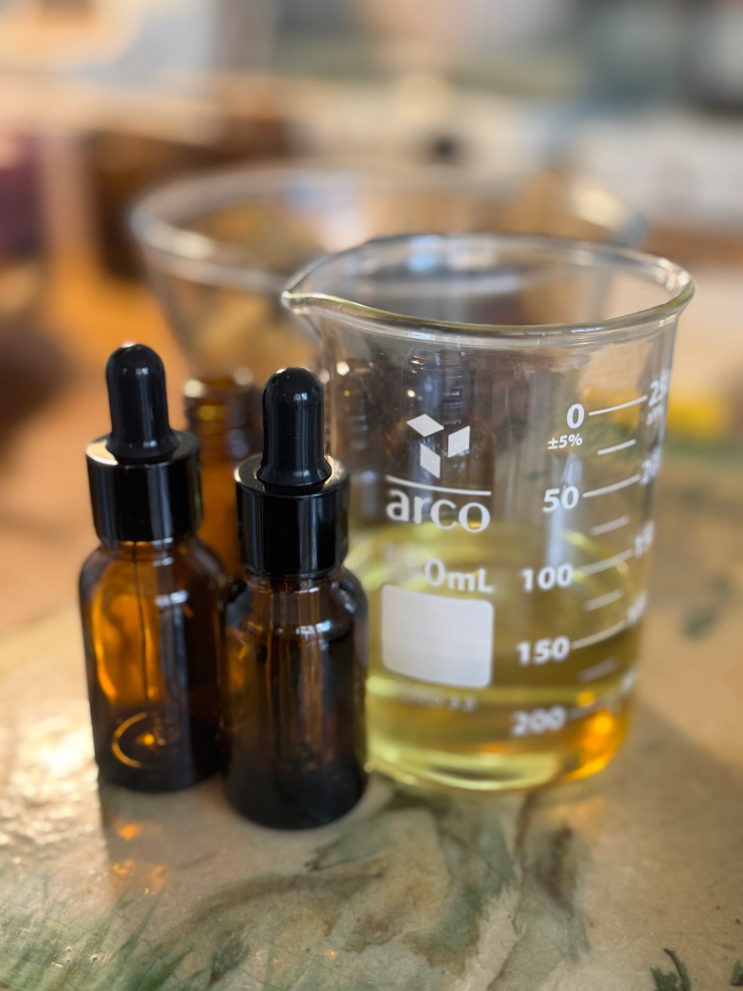 ESSENTIAL OILS FOR THE BODY